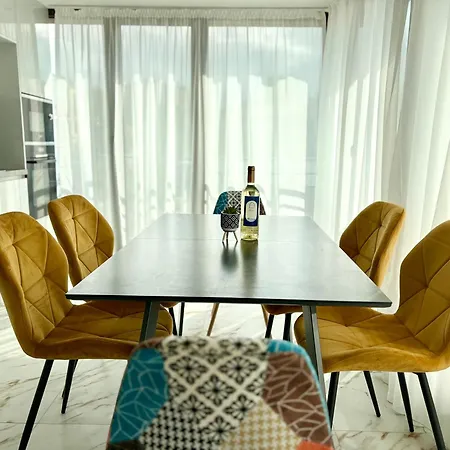 Vista 3br Free Parking Apartman Várna